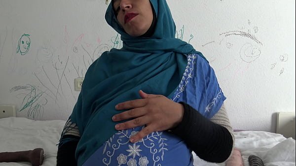 istri selingkuh arab aljazair panas yang tinggal di Perancis