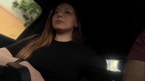 Video Porno Buatan Rumah Rusia dengan Percakapan dan Plot