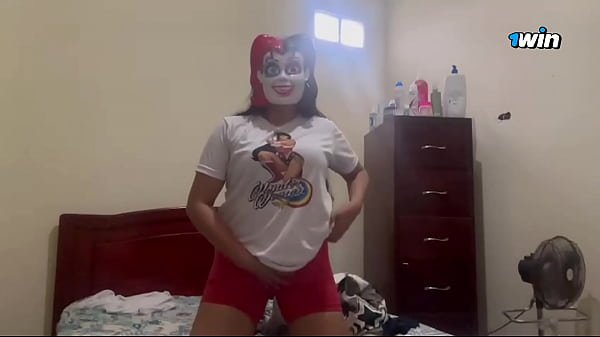 DIA PELACUR KAYA, IBU TIRIKU DATANG DARI GYM DAN BENAR-BENAR INGIN DIPERCAYA DAN MENYENTUH PAYUDARA DAN PANTAT ITU, SEKS AMATIR BUATAN RUMAH NYATA
